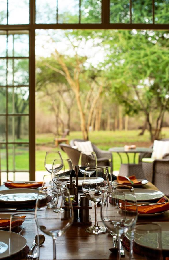 The Safari House Ξενοδοχείο Usa River Εξωτερικό φωτογραφία
